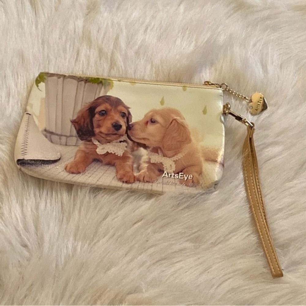 Art Eye Coin‎ Purse Bag Puppy Dogs Full Zip Strap Or Make Up Pouch